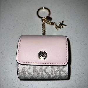 Micheal Kors AirPod Case